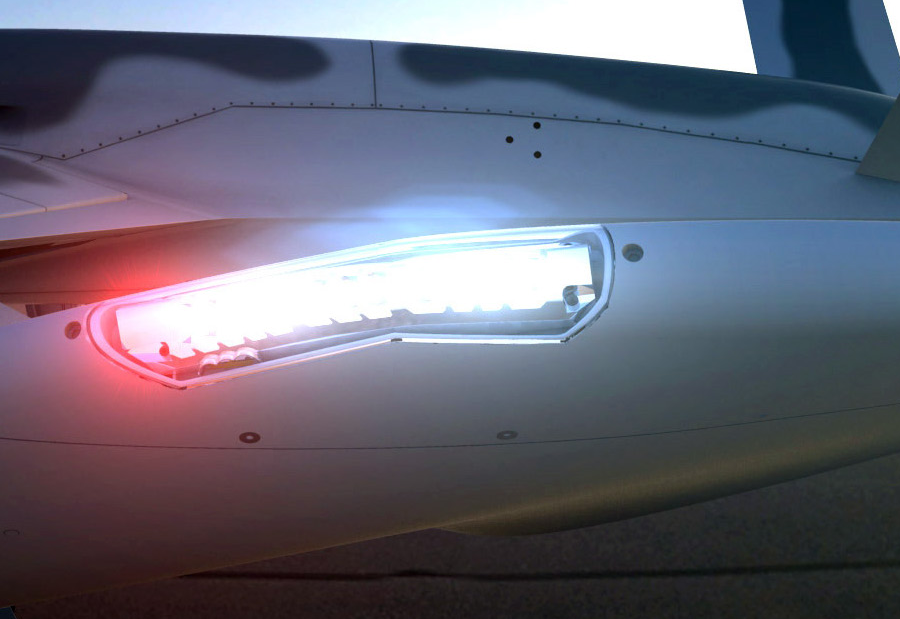 Aveo Conforma dual-mode lighting on a UAV wingtip