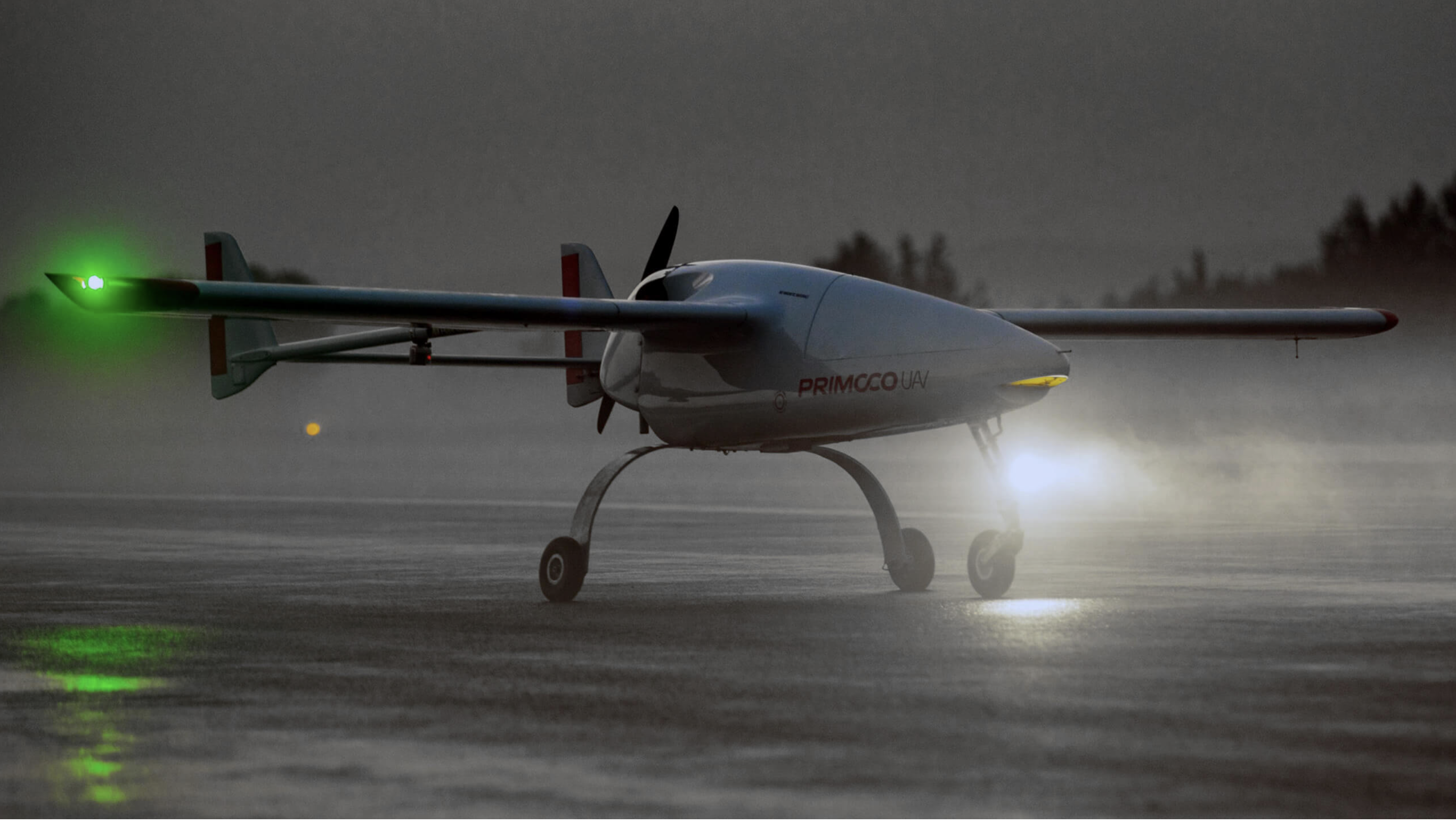 Primoco UAV with Aveo wingtip lighting